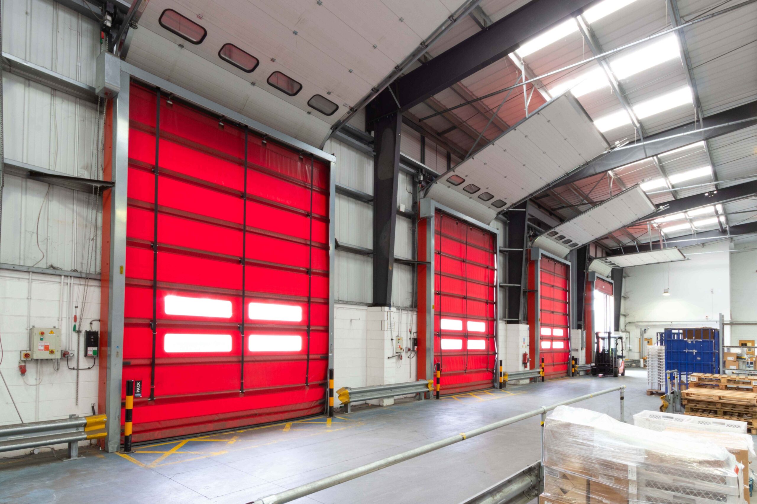 GS Doors FOLD UP folding rapid doors for industrial warehouses